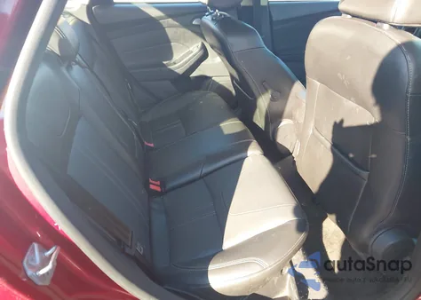 2014 Ford Focus Se из США, поврежденный, VIN 1FADP3F21EL330751